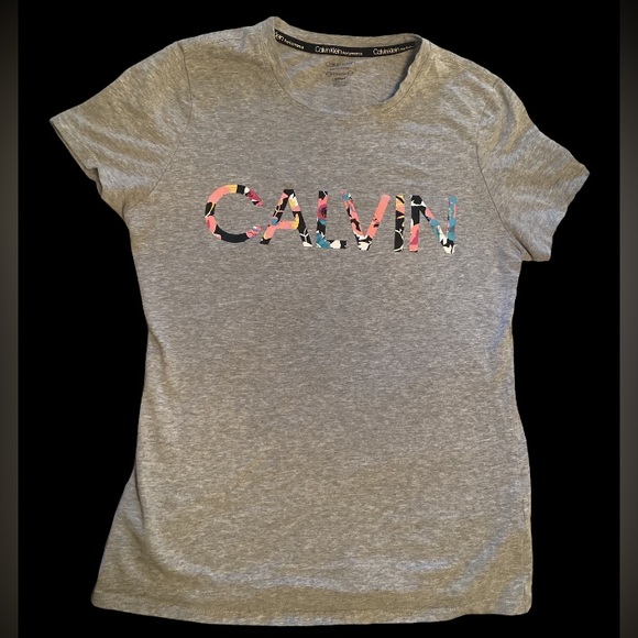 Calvin Klein shirt - Picture 1 of 2